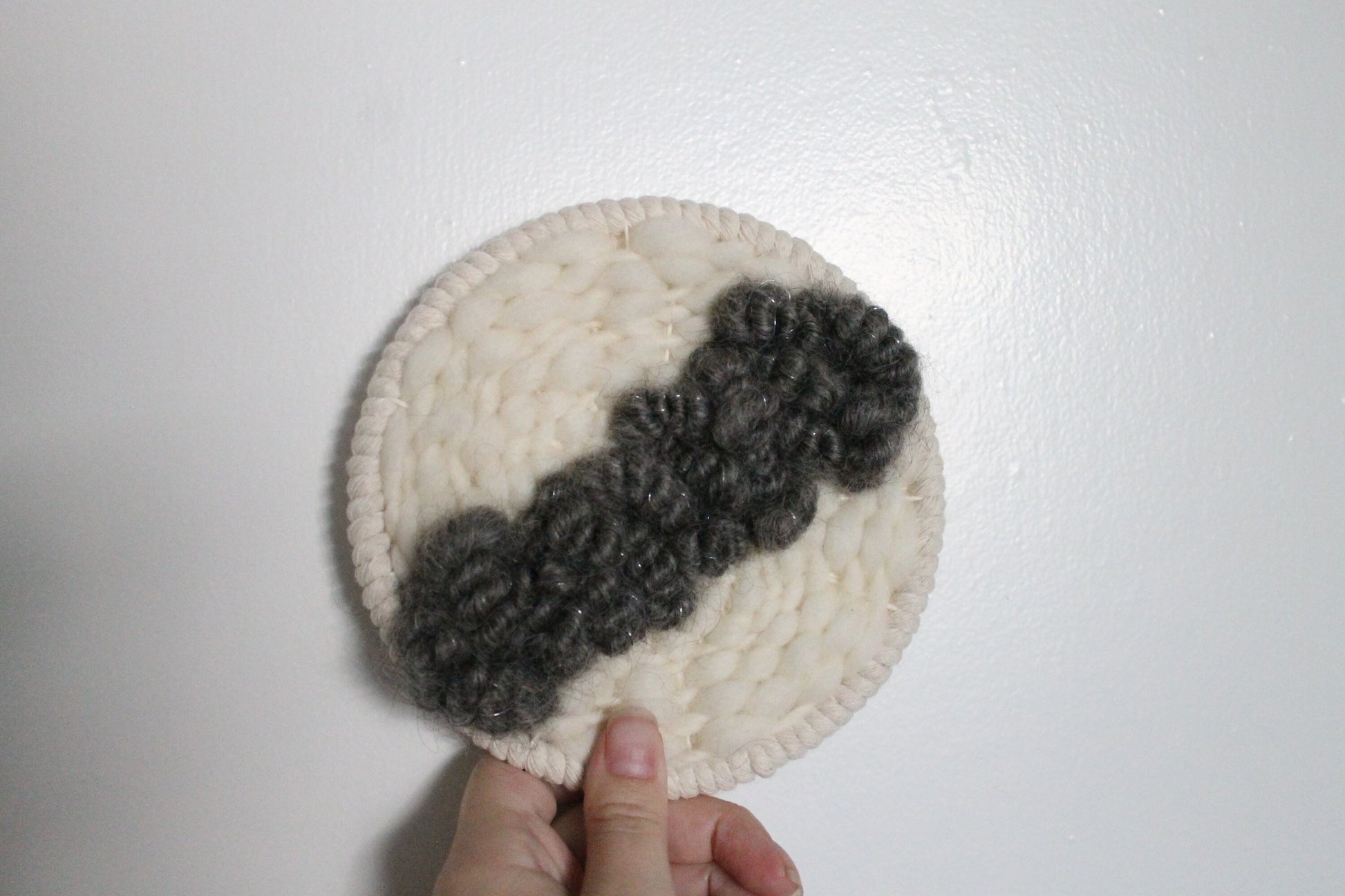 Round woven wall hanging | wall art | weaving | woven tapestry | wall decor | wall tapestry | home decor | tapestry