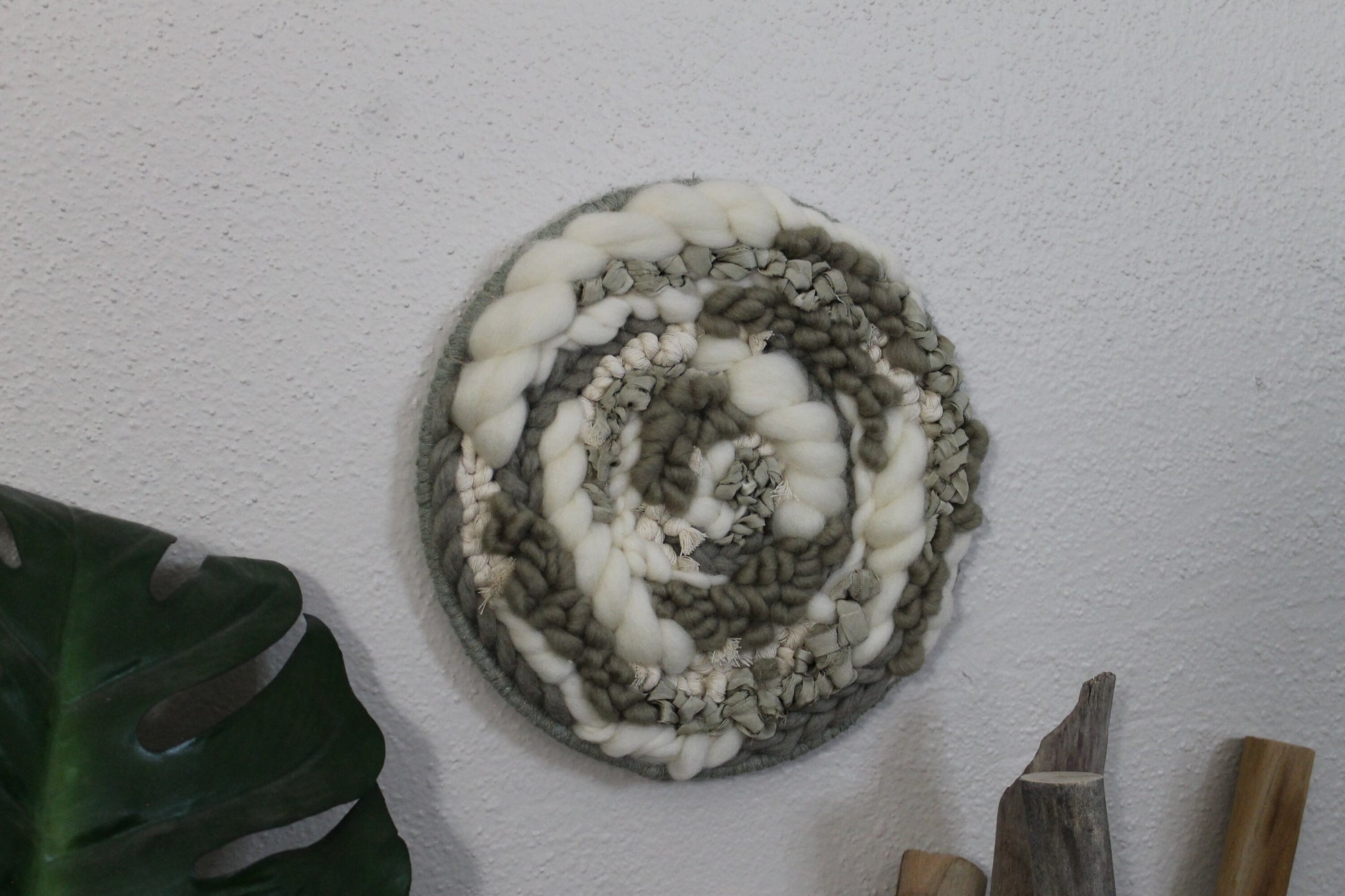 Green round woven wall hanging | wall art | weaving | woven tapestry | wall decor | wall tapestry | home decor | tapestry