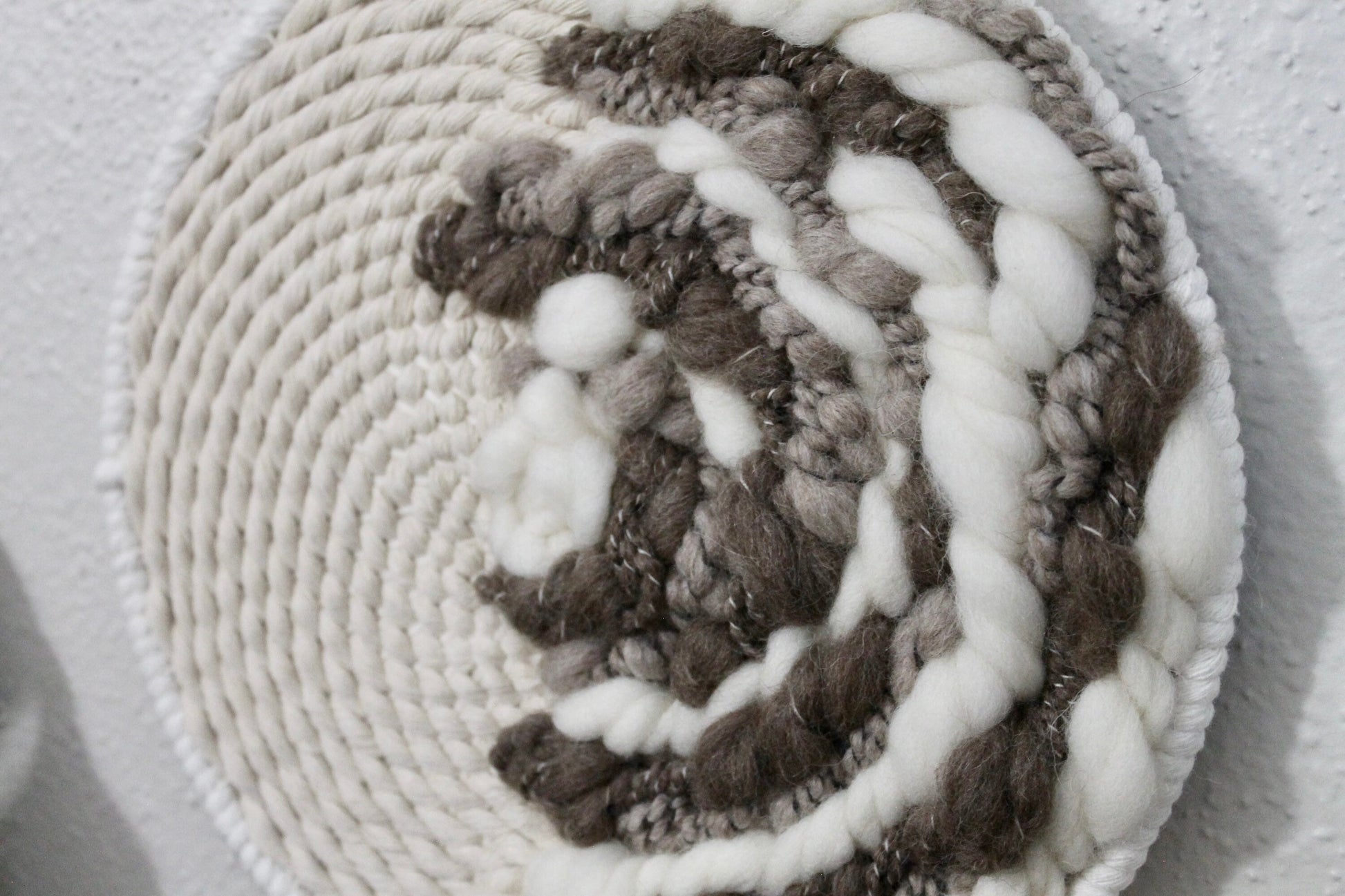 Neutral round woven wall hanging | wall art | weaving | woven tapestry | wall decor | wall tapestry | home decor | tapestry