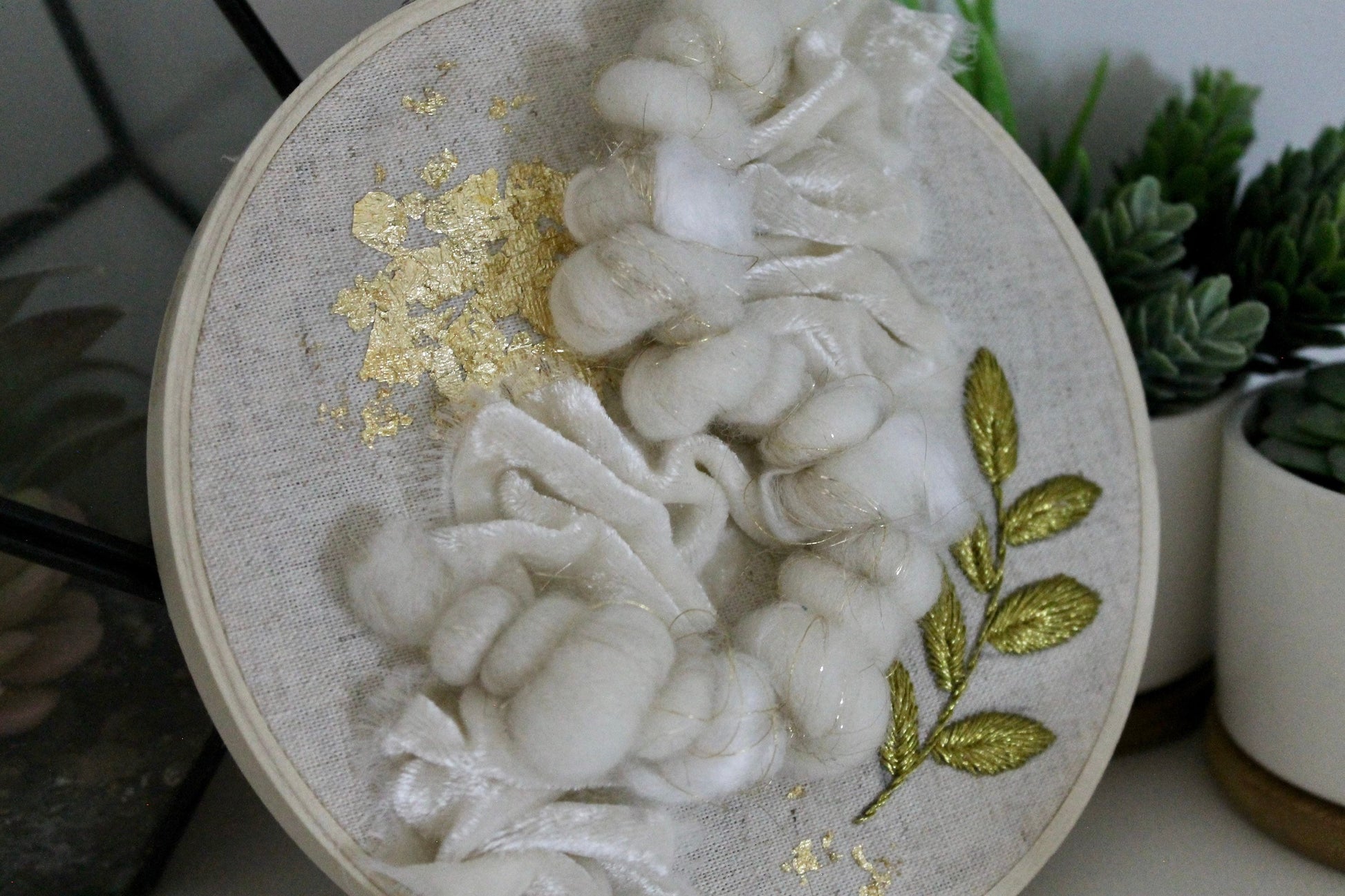 White and gold embroidery | embroidery hoop | foil embroidery | diy | gift idea | flower