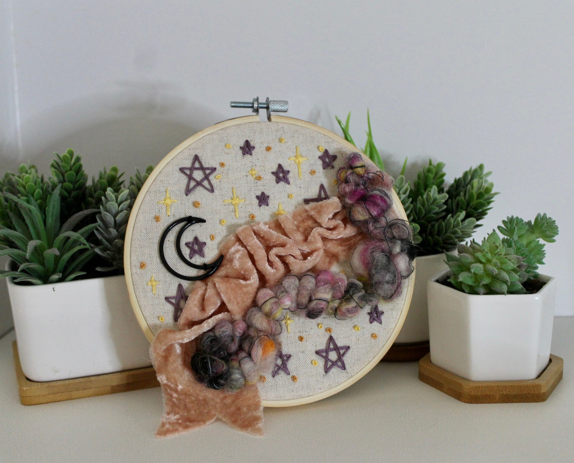 Night sky embroidery | abstract | star | embroidery hoop | foil embroidery | diy | gift idea | flower