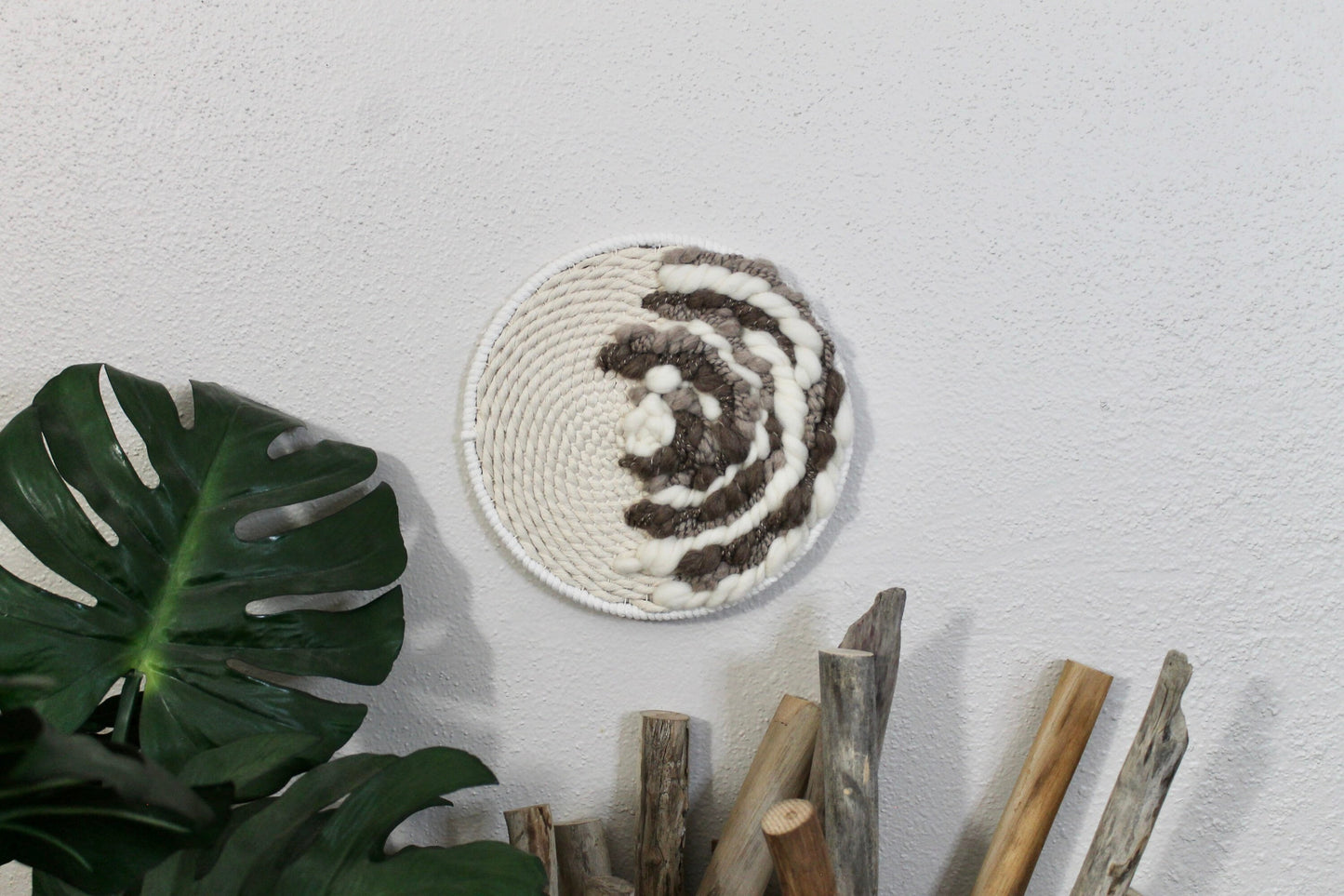 Neutral round woven wall hanging | wall art | weaving | woven tapestry | wall decor | wall tapestry | home decor | tapestry
