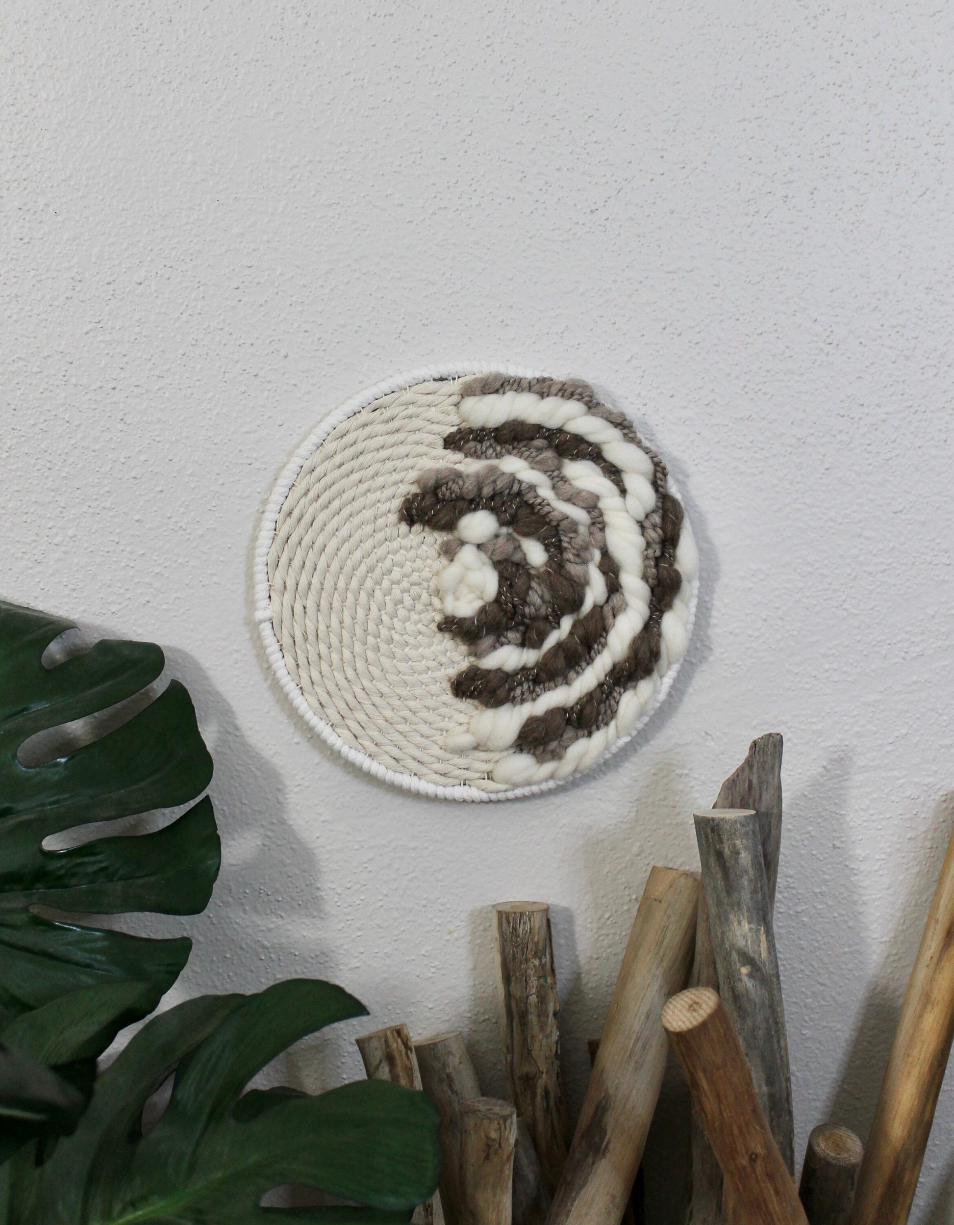 Neutral round woven wall hanging | wall art | weaving | woven tapestry | wall decor | wall tapestry | home decor | tapestry