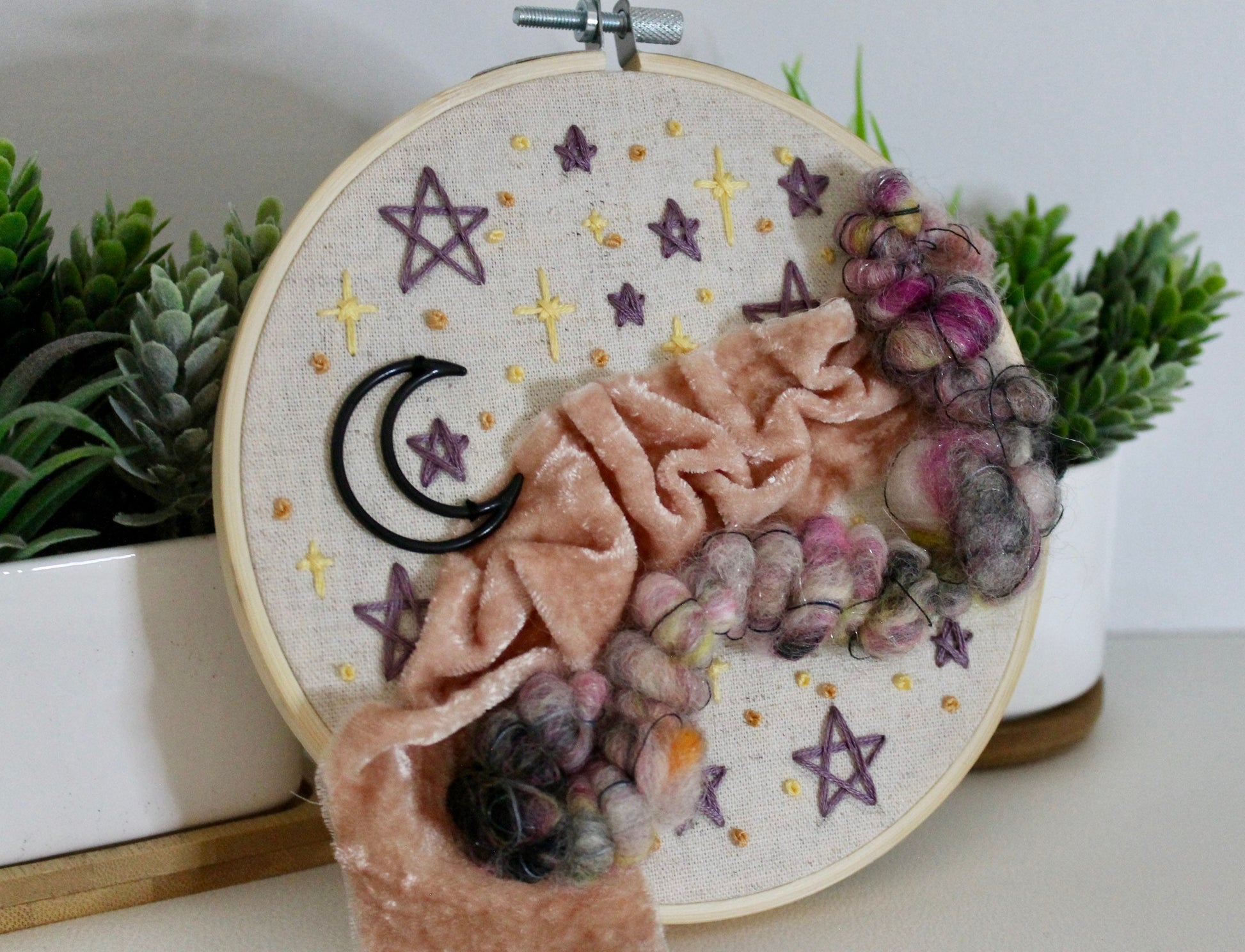 Night sky embroidery | abstract | star | embroidery hoop | foil embroidery | diy | gift idea | flower