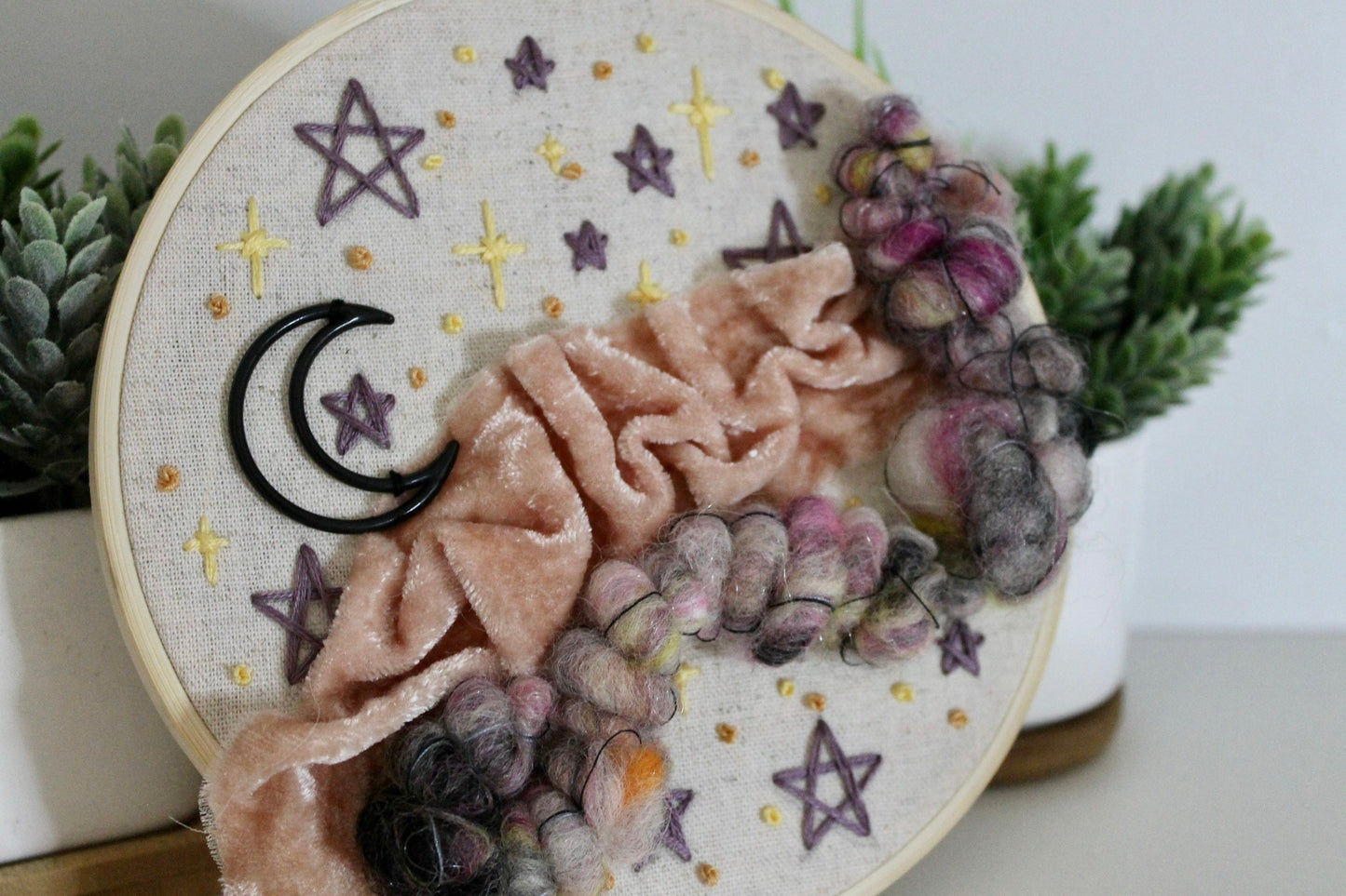 Night sky embroidery | abstract | star | embroidery hoop | foil embroidery | diy | gift idea | flower