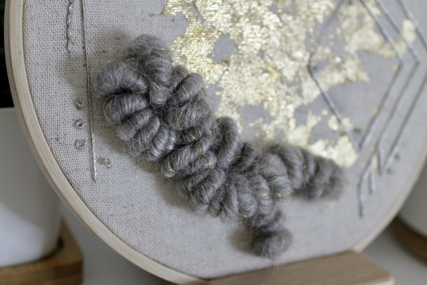 Grey and gold geometric abstract embroidery | gold foil | embroidery hoop | foil embroidery | diy | gift idea