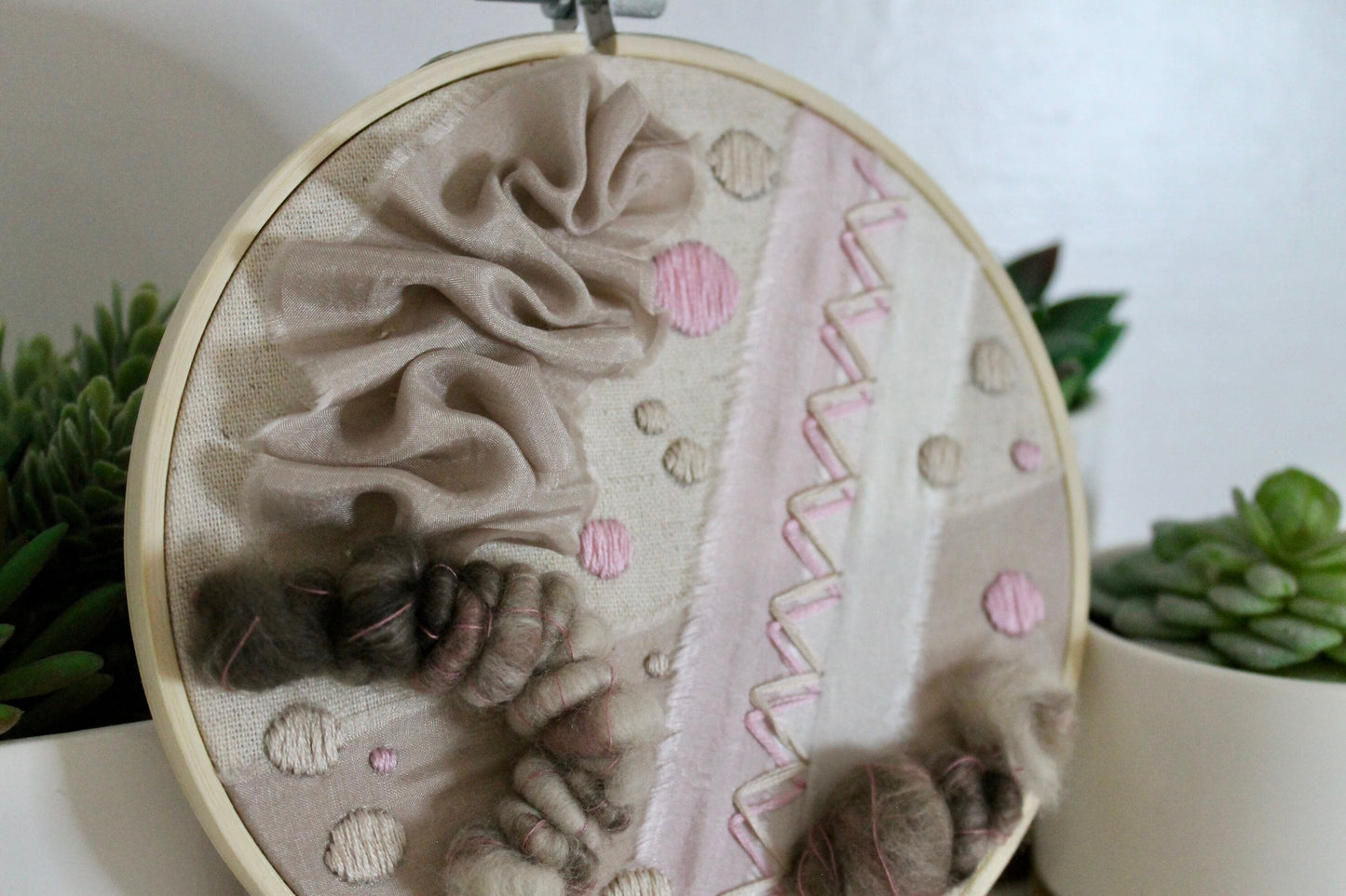 Pink and brown abstract embroidery | neutral | embroidery hoop | foil embroidery | diy | gift idea