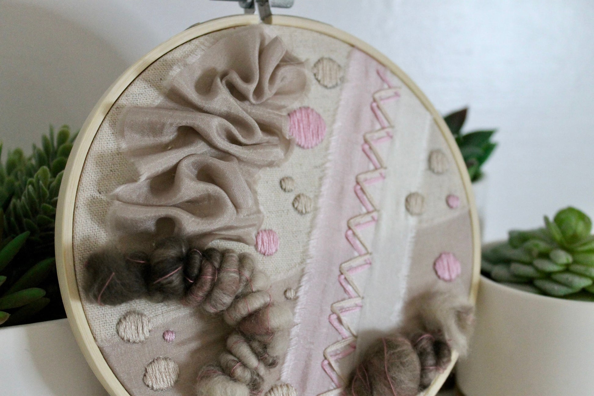 Pink and brown abstract embroidery | neutral | embroidery hoop | foil embroidery | diy | gift idea
