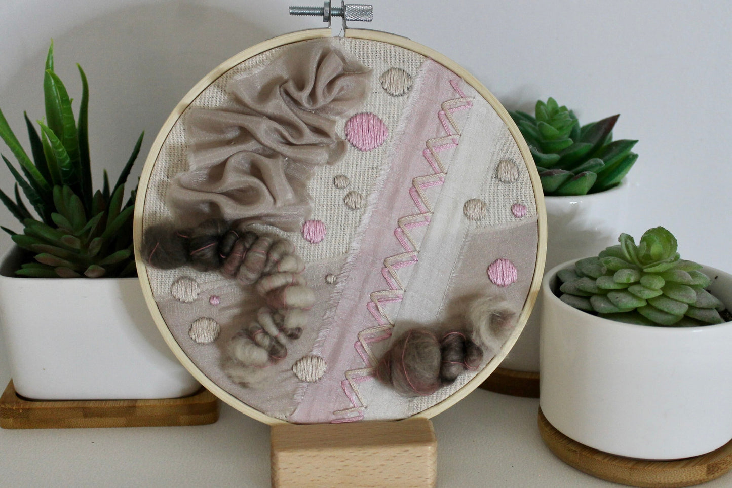 Pink and brown abstract embroidery | neutral | embroidery hoop | foil embroidery | diy | gift idea