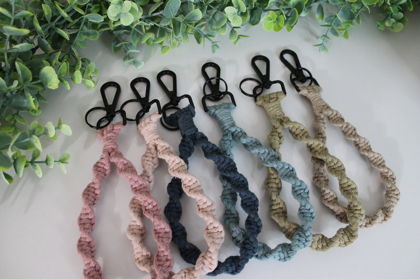 Macrame keychain wristlet | keychain with clip | boho | accessory | modern macrame | woven keychain | custom | gift idea | birthday