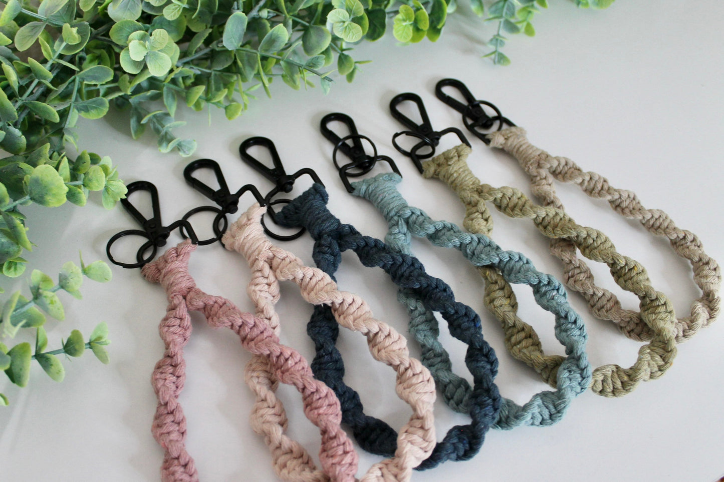 Macrame keychain wristlet | keychain with clip | boho | accessory | modern macrame | woven keychain | custom | gift idea | birthday