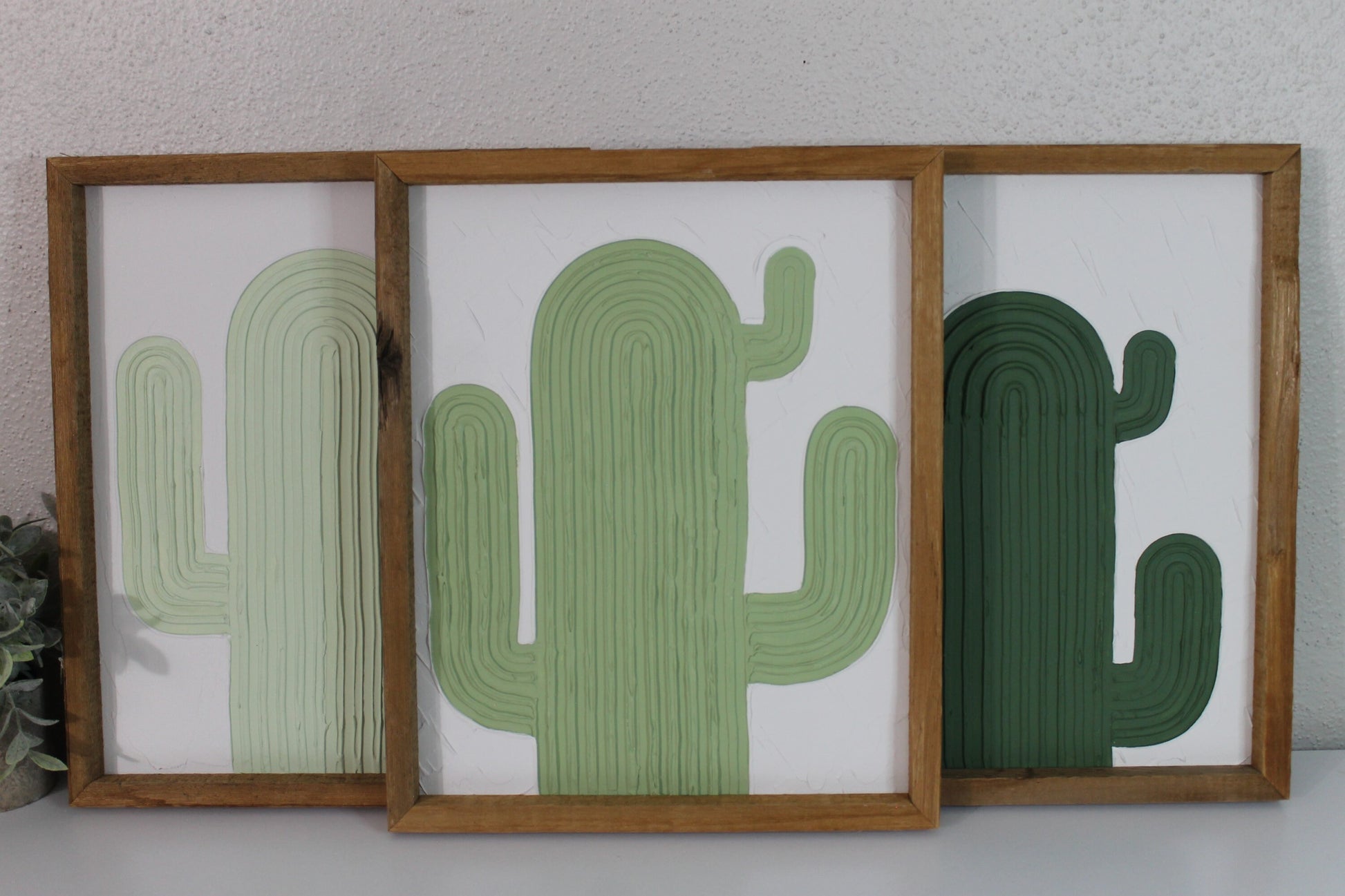 Cactus plaster decor | succulent | handmade barnwood frame | farmhouse decor | home decor | wall decor | handmade decor | plaster art