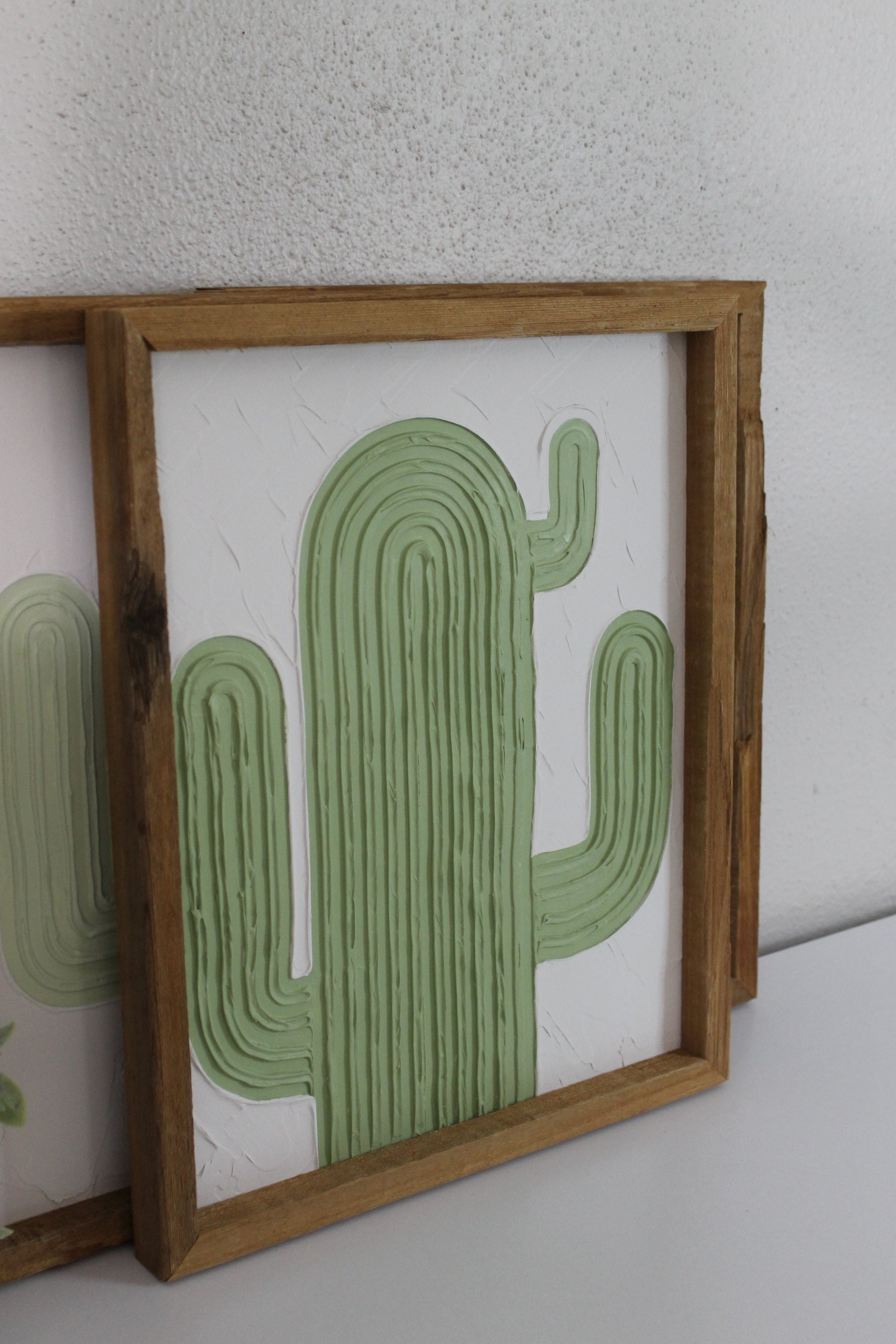 Cactus plaster decor | succulent | handmade barnwood frame | farmhouse decor | home decor | wall decor | handmade decor | plaster art