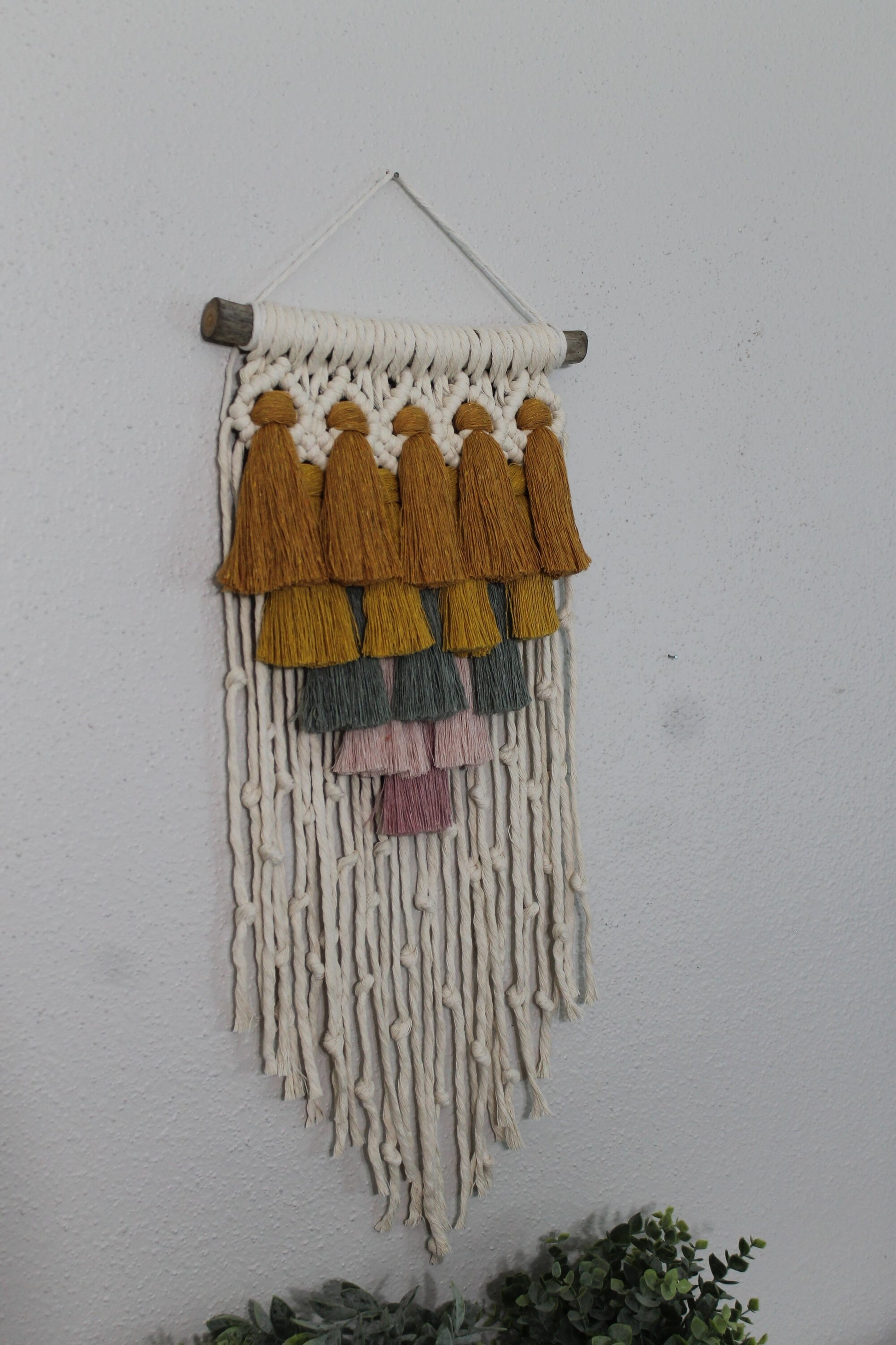 Small gradient tassel macrame wall hanging | wall art | boho | wall decor | wall tapestry | home decor