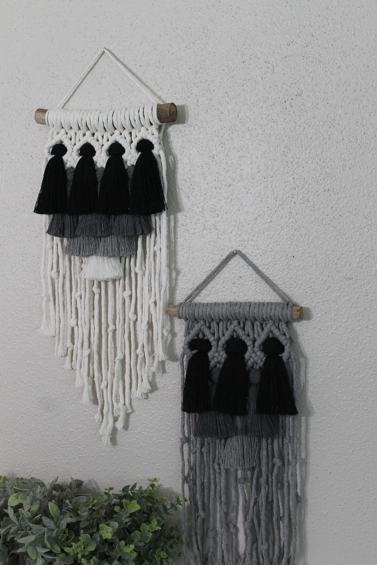 Small gradient tassel macrame wall hanging | wall art | boho | wall decor | wall tapestry | home decor