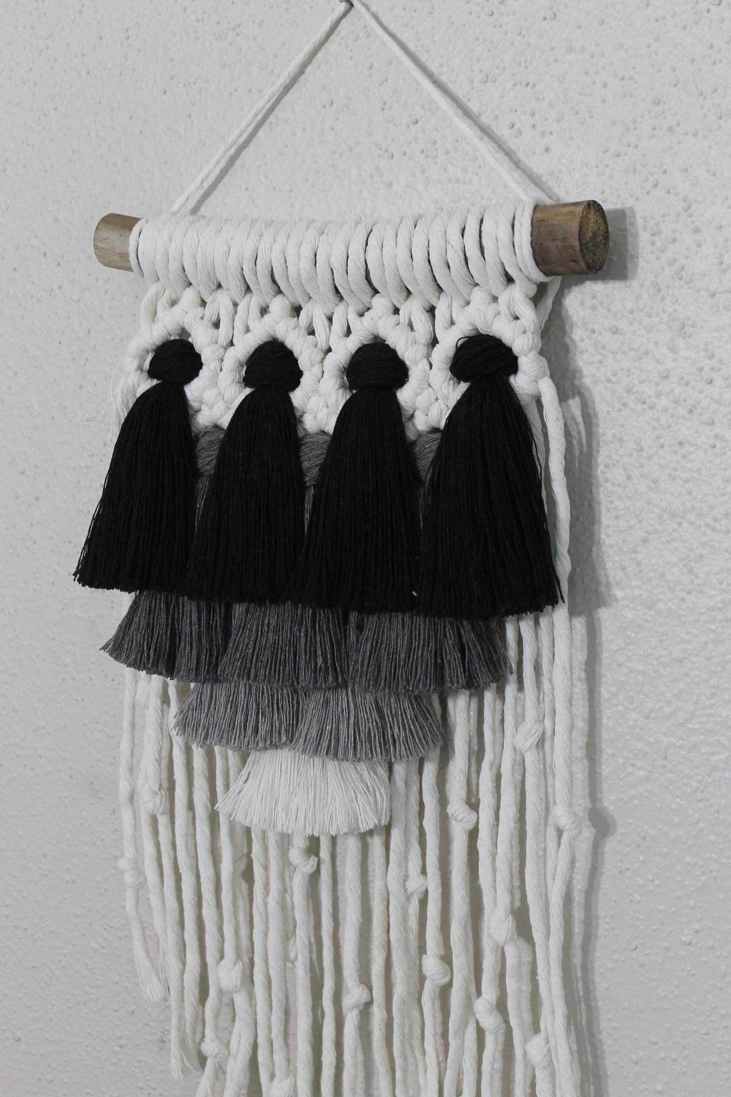 Small gradient tassel macrame wall hanging | wall art | boho | wall decor | wall tapestry | home decor