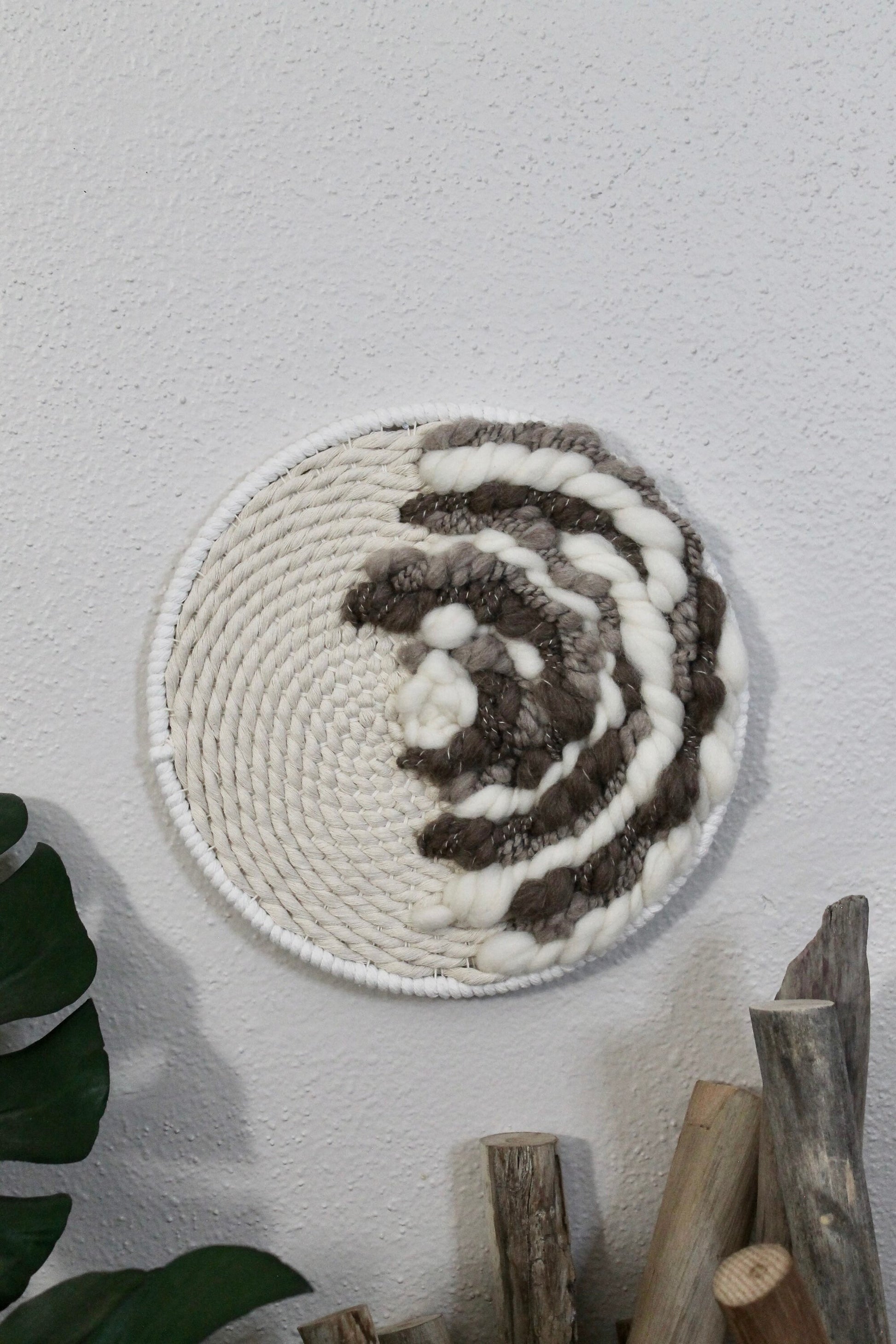 Neutral round woven wall hanging | wall art | weaving | woven tapestry | wall decor | wall tapestry | home decor | tapestry