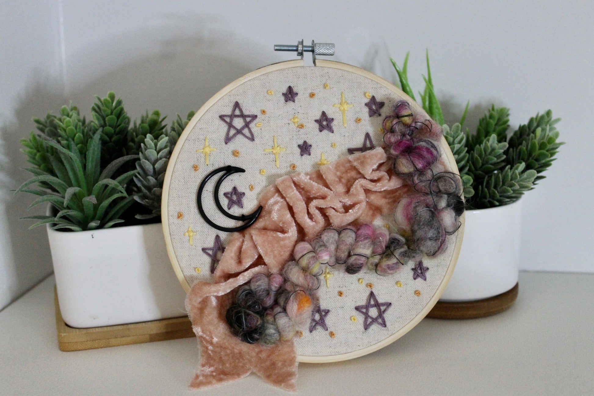Night sky embroidery | abstract | star | embroidery hoop | foil embroidery | diy | gift idea | flower